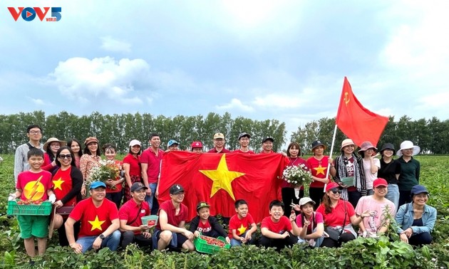 Посольство Вьетнама в РФ приняло участие в Cубботнике