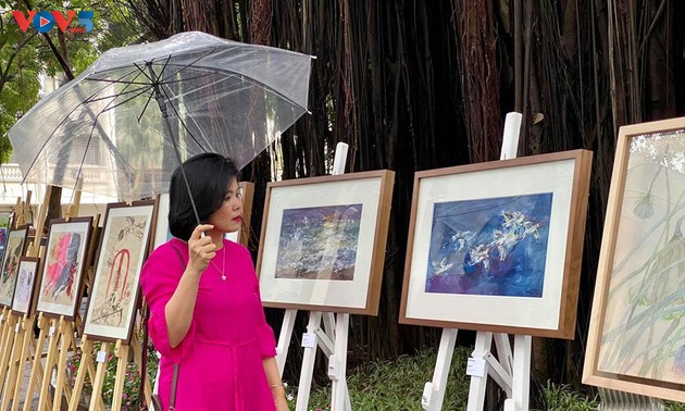 Triển lãm tranh của họa sĩ đương đại Việt vẽ trong mùa cách ly