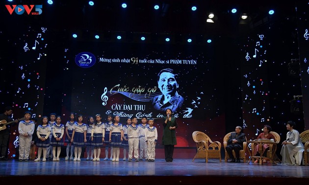 Honran la obra del músico Pham Tuyen