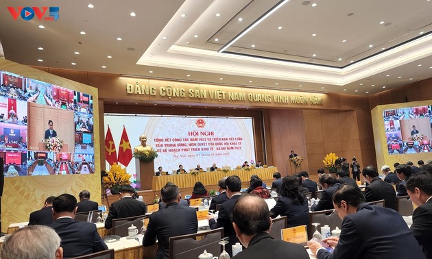 Conférence bilan sur la situation socioéconomique de 2022: les conclusions de Pham Minh Chinh