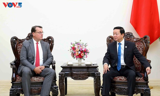 Un responsable de JERA reçu par le vice-Premier ministre Trân Hông Hà