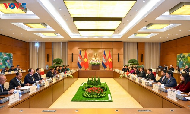 Entwicklung der freundschaftlichen Nachbarschaft und umfassenden Zusammenarbeit zwischen Vietnam und Kambodscha