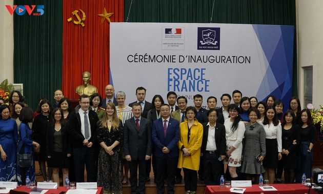 Le premier Espace France de Hanoi