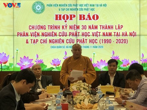 Phật giáo truyền thống: Phật giáo truyền thống là một phần đặc trưng của văn hóa Việt Nam và được nhiều người dân trong nước tin tưởng và theo đuổi. Năm 2024 này, hình ảnh của Đức Phật và các nghi thức tôn giáo sẽ được tổ chức rộng rãi và mang đến nhiều giá trị tinh thần cho cộng đồng.