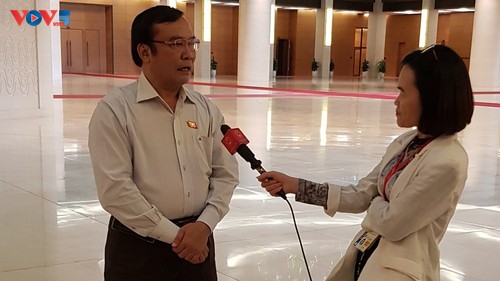 La Asamblea Nacional de Vietnam finaliza exitosamente la interpelación - ảnh 1