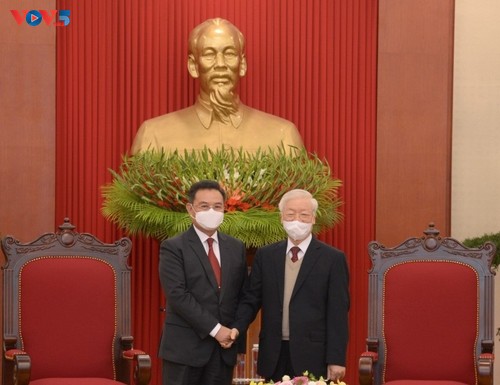 El máximo líder político de Vietnam reafirma la política nacional de apoyo a la Revolución de Laos - ảnh 1