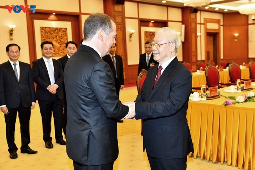 Conversaciones de alto nivel entre Vietnam y Rusia - ảnh 1