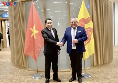 Trân Thanh Mân rencontre le président du Parlement wallon - ảnh 1