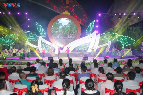 Festival to promote tourism, agricultural products opens in Bac Lieu - ảnh 1