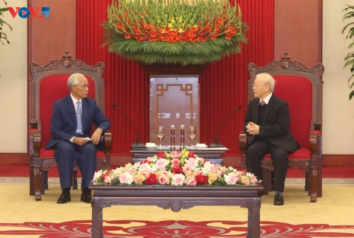 KPV-Generalsekretär: Vietnam unterstützt die Erneuerung, die Verteidigung und die Entwicklung in Laos - ảnh 1