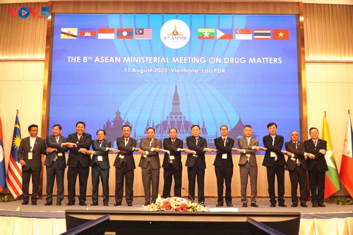 Vietnam Aktif Bekerja Sama dengan Negara-Negara ASEAN dalam Mencegah dan Memberantas Narkotika - ảnh 1