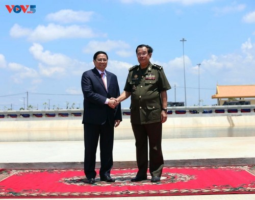 Kambodschas Premierminister bekräftigt die richtige Wahl mit „Reise zum Sturz des Pol-Pot-Regimes“ - ảnh 1