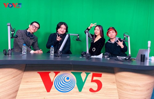 Der Radiosender „Die Stimme Vietnams” wendet digitale Technologie im Journalismus an - ảnh 1