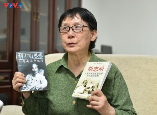 ‘호찌민 주석과 사진 찍은 중국 소녀’만의 값진 기억들 - ảnh 2