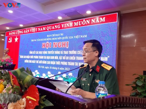 500,000 ha of land cleared of bombs, mines in 10 years - ảnh 1