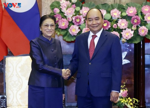 Viet Nam dan Laos Perkuat Kerja Sama Bilateral dan Saling Dukung di Forum-Forum Internasional - ảnh 1