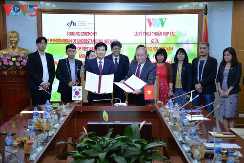 Afianzan cooperación entre la Voz de Vietnam y la radio surcoreana de Gwangju - ảnh 1