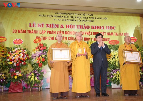 Continúan promoviendo valores budistas en Vietnam - ảnh 1