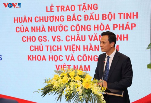 GS.VS. Châu Văn Minh, Chủ tịch Viện Hàn lâm Khoa học và Công nghệ Việt Nam được trao Huân chương Bắc đẩu Bội tinh của Pháp - ảnh 4