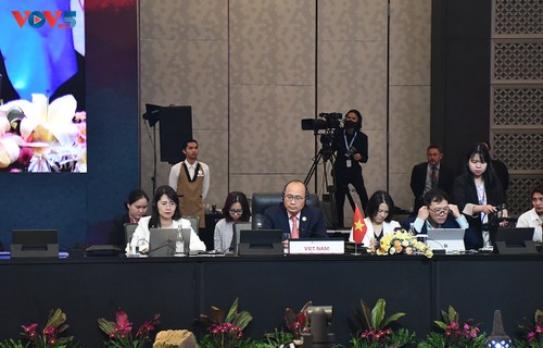 Vietnam Hadiri Konferensi ke-19 Konsultasi Menteri Ekonomi ASEAN-Uni Eropa - ảnh 1