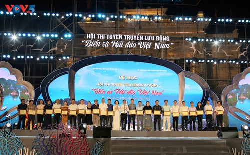 Communication contest on Vietnam's seas and islands closes in Hai Phong  - ảnh 1