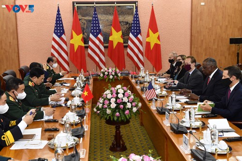 Вьетнам и США активизируют оборонное сотрудничество - ảnh 1