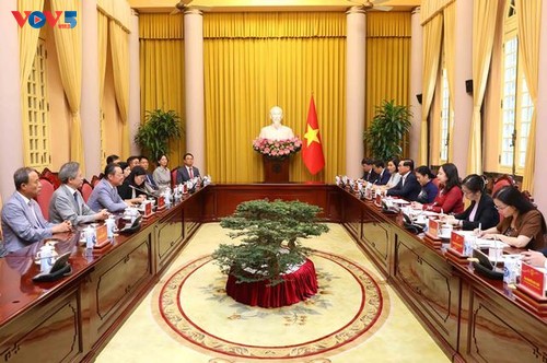 Phát triển hơn nữa quan hệ hữu nghị, hợp tác giữa nhân dân hai nước Việt Nam – Hàn Quốc - ảnh 1