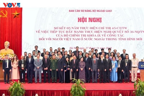 Vietnam moviliza aportes de los connacionales en ultramar para el desarrollo nacional - ảnh 2