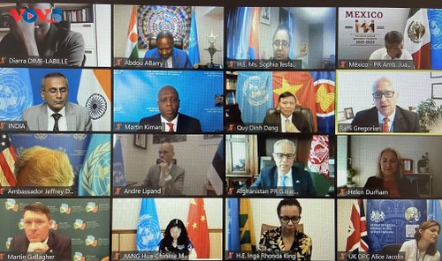 Вьетнам и СБ ООН: Урегулирование споров и поддержание мира способствуют защите людей - ảnh 1