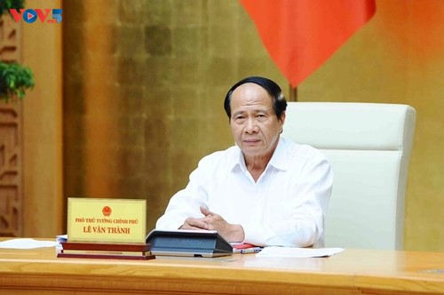 Phó Thủ tướng Lê Văn Thành: Đẩy mạnh giải ngân vốn đầu tư công năm 2022 - ảnh 1