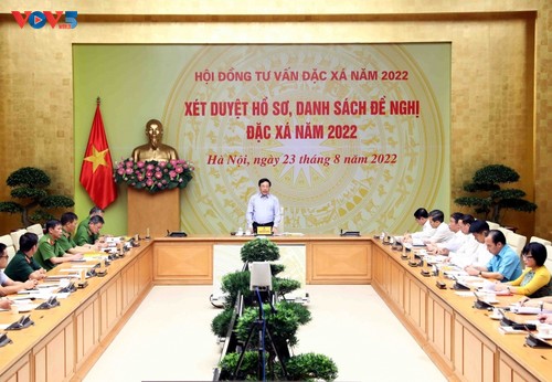 Phó Thủ tướng Phạm Bình Minh: Việc xét, duyệt danh sách đặc xá cần đảm bảo chặt chẽ, minh bạch, đúng pháp luật - ảnh 2