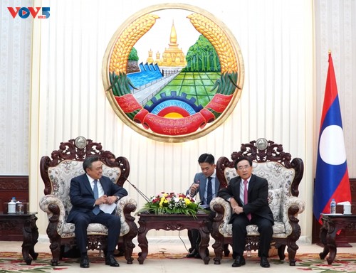 Thủ tướng Lào đánh giá cao sự hợp tác giữa hai thủ đô Vientiane và Hà Nội - ảnh 1