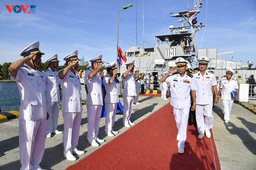 Tăng cường hợp tác giữa Hải quân Việt Nam và Campuchia - ảnh 1