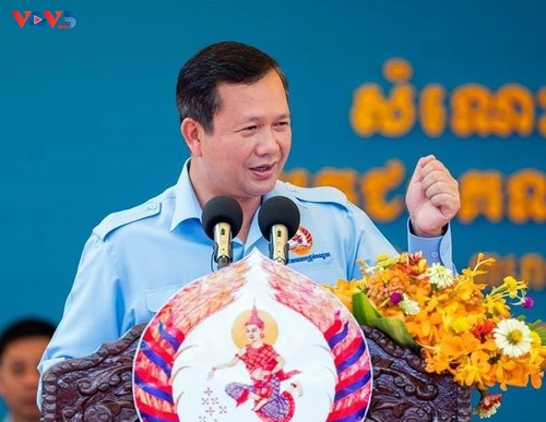 Kambodschas König ernennt Hun Manet zum neuen Premierminister - ảnh 1