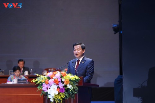 Lê Minh Khai: les jeunes entrepreneurs doivent être avant-gardistes dans tous les domaines - ảnh 1