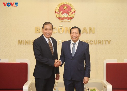 Le ministère vietnamien de la Sécurité publique souhaite coopérer avec Boeing - ảnh 1