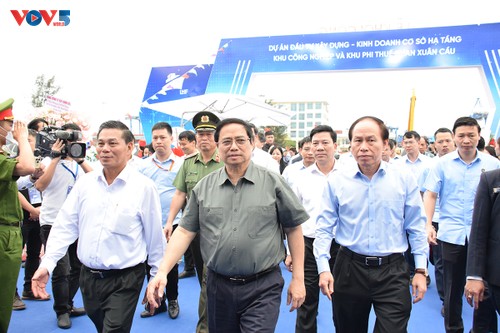 Mise en chantier du parc industriel et de la zone non tarifaire de Xuân Câu à Hai Phong - ảnh 1