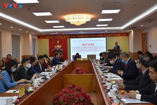 Ban Dân vận TƯ và Ban Cán sự đảng Bộ Ngoại giao tăng cường phối hợp về công tác với người Việt Nam ở nước ngoài  - ảnh 1