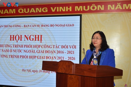 Ban Dân vận TƯ và Ban Cán sự đảng Bộ Ngoại giao tăng cường phối hợp về công tác với người Việt Nam ở nước ngoài  - ảnh 3