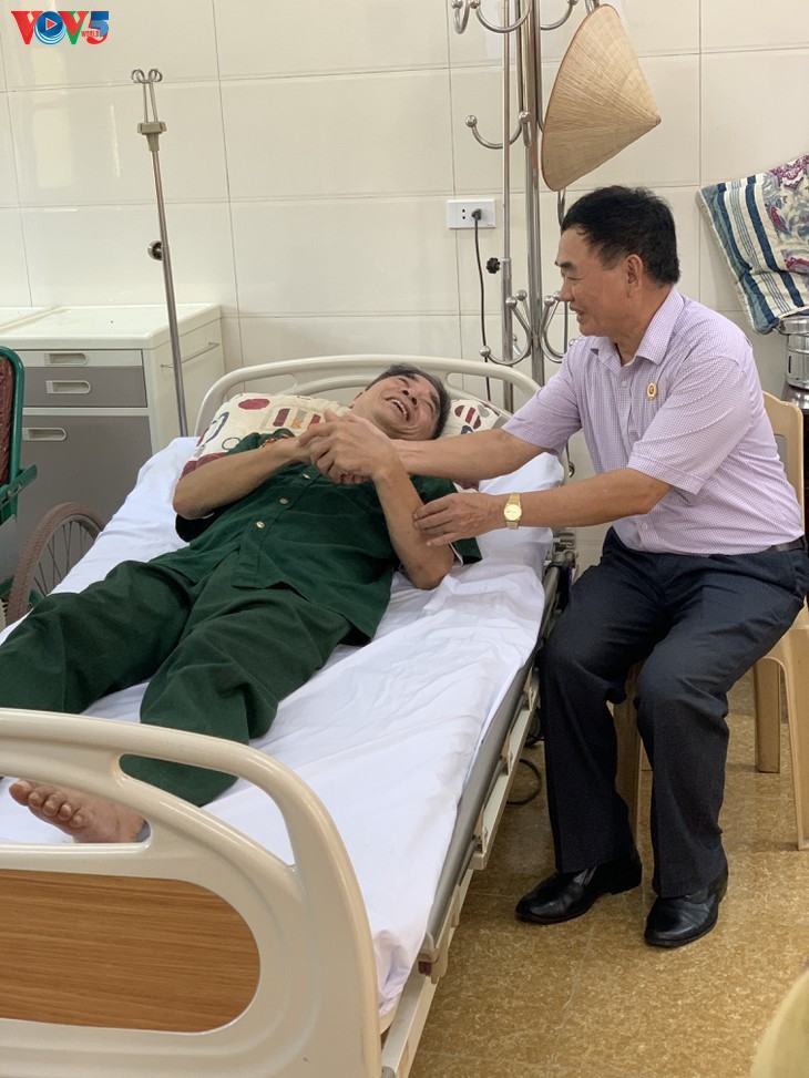Centro de rehabilitación y tratamiento para inválidos de guerra Duy Tien - ảnh 10