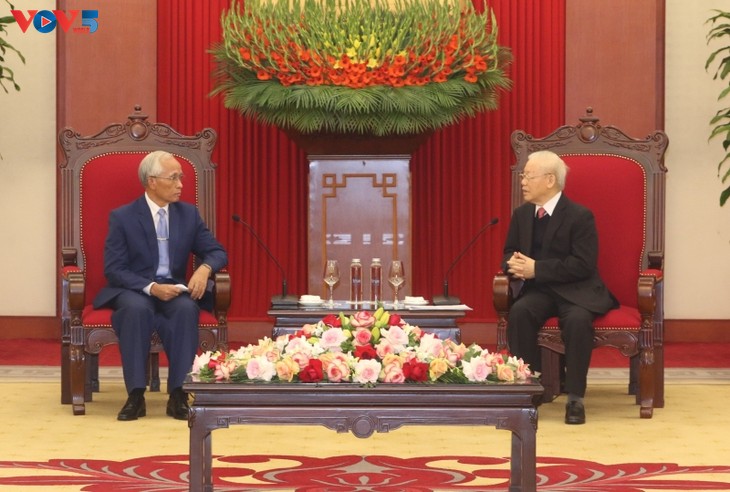 KPV-Generalsekretär: Vietnam unterstützt die Erneuerung, die Verteidigung und die Entwicklung in Laos - ảnh 1