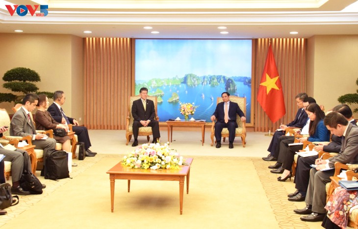 PM Pham Minh Chinh Terima Menteri Kehakiman Jepang, Furukawa Yoshihisa - ảnh 1