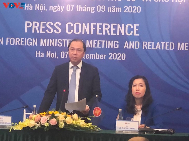 Vietnam bersedia menjamin keberhasilan Konferensi AMM-53 dan berbagai konferensi yang terkait - ảnh 1