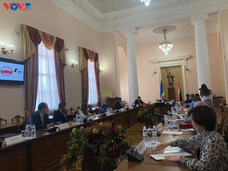 Mendorong pembentukan Pusat ASEAN di Ukraina - ảnh 1