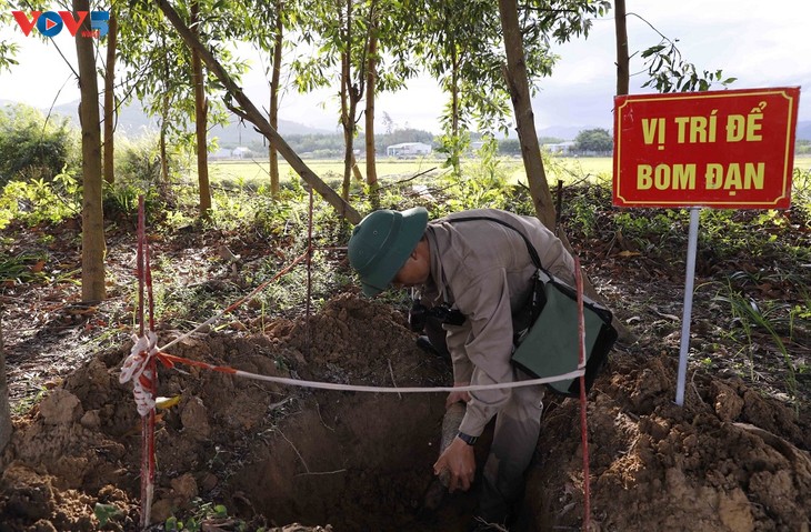 Vietnam, Korea mine cooperation improves safety of people in Quang Binh, Binh Dinh province - ảnh 2