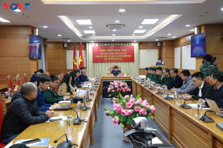 Lima Ratus Utusan Peserta Pertemuan “Polisi Laut Vietnam dan Teman-Teman” - ảnh 1