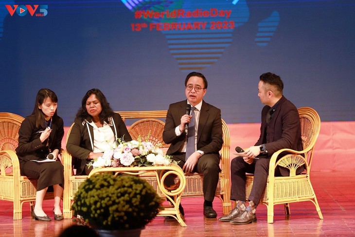 Вьетнамское радио поддерживает стремление народа и человечества к миру - ảnh 1