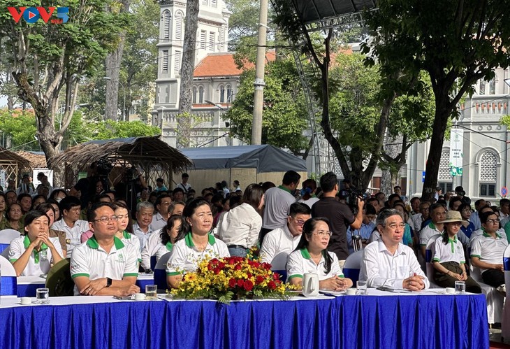 Thành phố Hồ Chí Minh khai mạc Ngày hội Sống xanh 2024  - ảnh 1