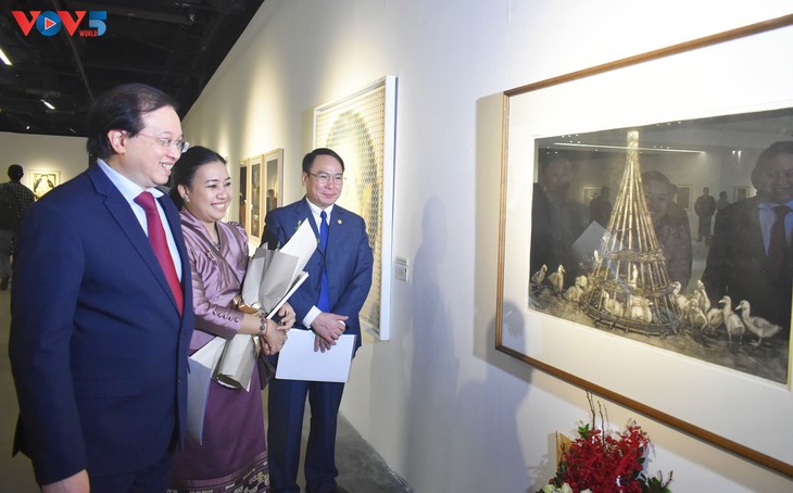 Triển lãm Tranh Đồ họa các nước ASEAN – Nơi quy tụ những tác phẩm đồ họa đặc sắc trong khu vực - ảnh 3