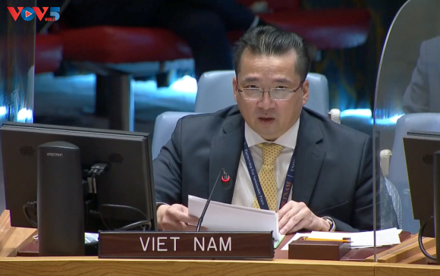 Việt Nam kêu gọi các bên xây dựng lòng tin và đối thoại nhằm giải quyết thách thức an ninh chung - ảnh 1